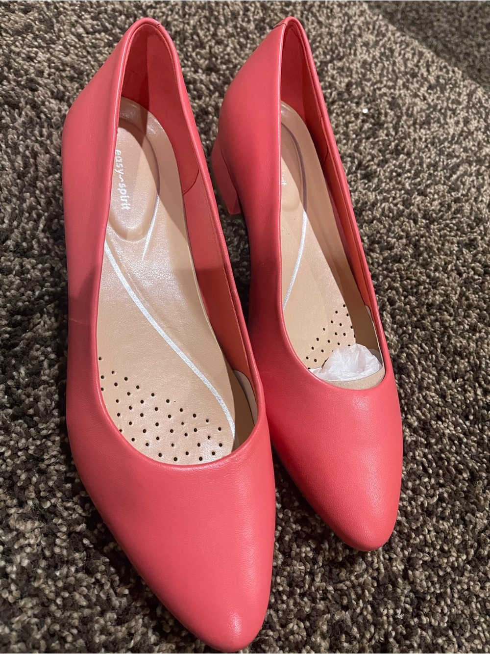Easy Spirit Coral-Red Pointed Block Heel Pumps